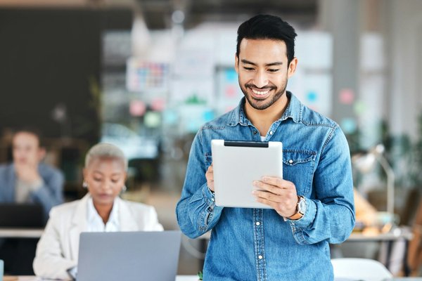 Créer votre site web professionnel avec agence croquante arras